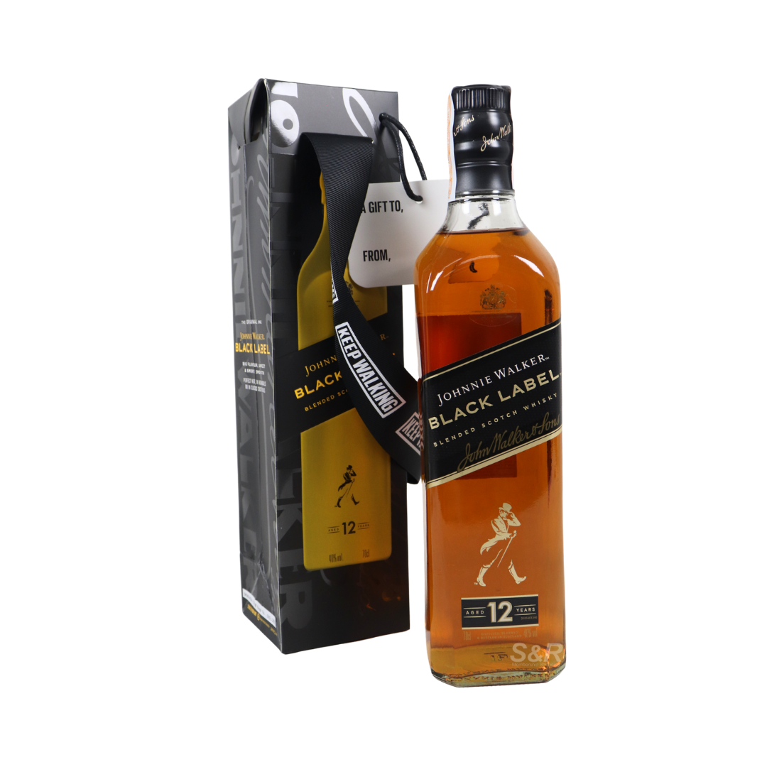 Johnnie Walker Black Label Blended Scotch Whisky Gift Set 700mL